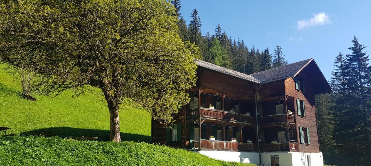 Berghaus Iffigenalp Hotell Lenk Eksteriør bilde